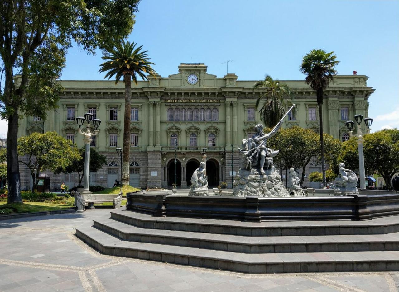 Hotel Rincon Aleman Riobamba Extérieur photo